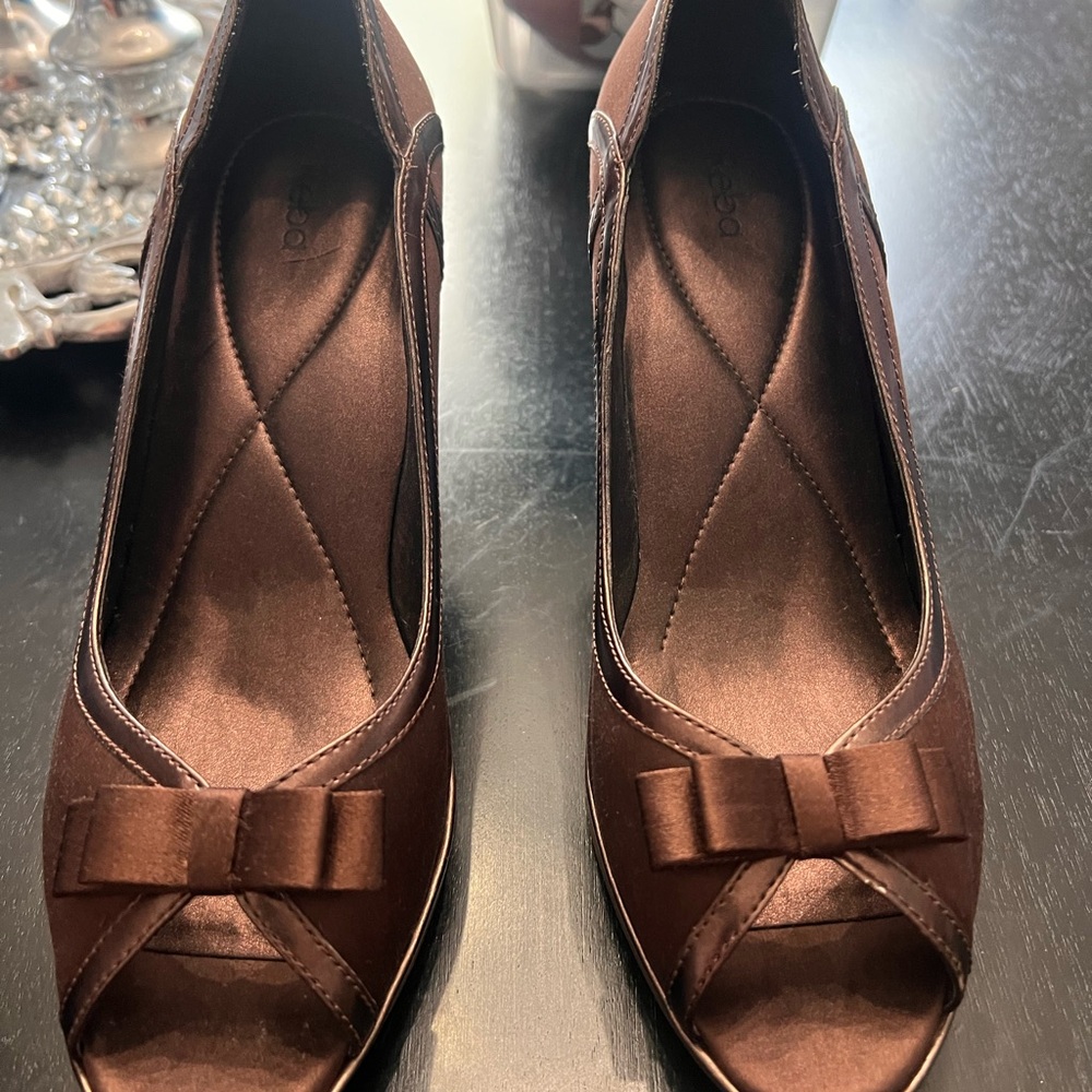 Reba Brown Peep-Toe Heels with Bow